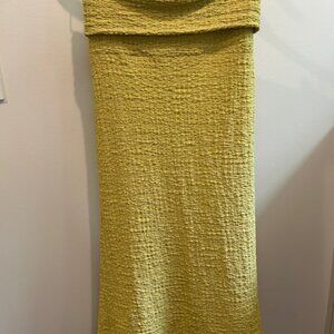 Gorgeous size Small Inoah charteuse skirt